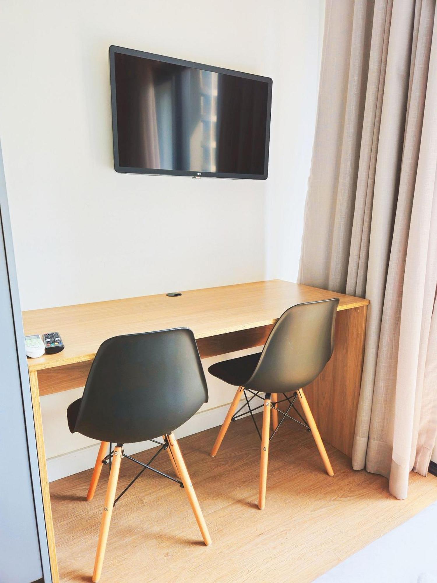 On Alvorada By Vibe Apartment *